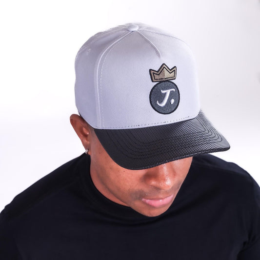 King Jesus Balck-White Premium